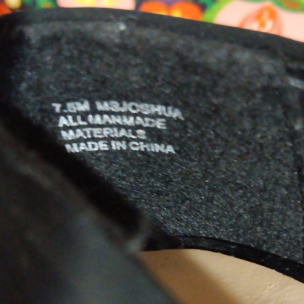 Madeline Stuart Black Wedges with Beaded Bow - Picture 11 of 12